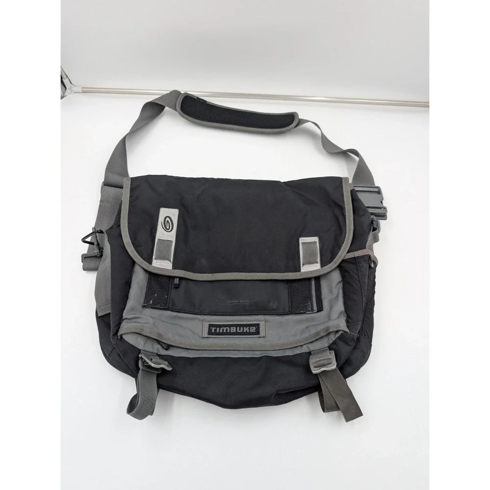 Timbuk2 KDS13 Messenger Laptop Bag Crossbody Shoulder Strap Black/Gray Medium